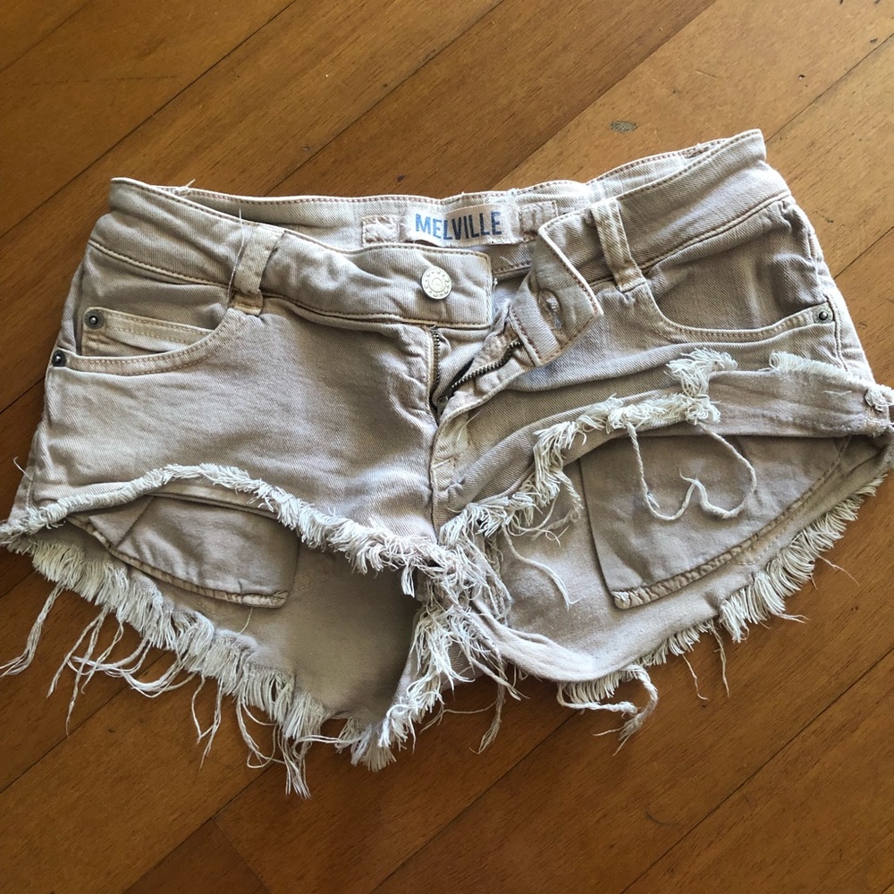 Brandy Melville shorts